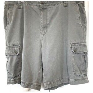 Van Heusen Cargo Shorts Mens 44W 100% Cotton Preppy Workwear